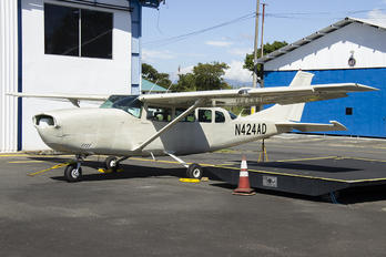 N424AD - Private Cessna 207 Turbo Skywagon