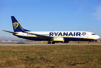 9H-QDF - Ryanair (Malta Air) Boeing 737-8AS