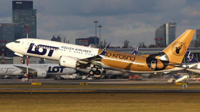 SP-LVK - LOT - Polish Airlines Boeing 737-8 MAX
