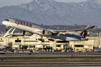 A7-ANO - Qatar Airways Airbus A350-1000