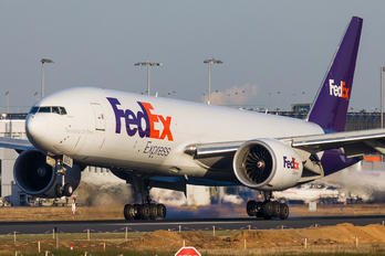 N863FD - FedEx Federal Express Boeing 777F