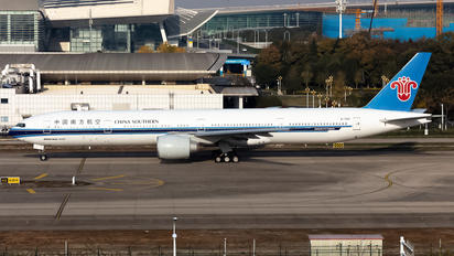 B-7185 - China Southern Airlines Boeing 777-300ER