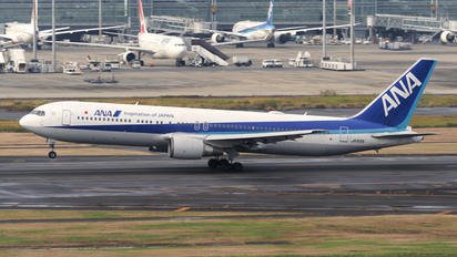 JA615A - ANA - All Nippon Airways Boeing 767-300ER