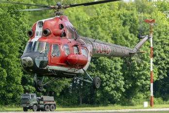 6046 - Poland - Air Force Mil Mi-2