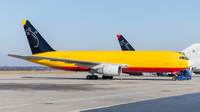 SP-MRE - Skytaxi Boeing 767-200