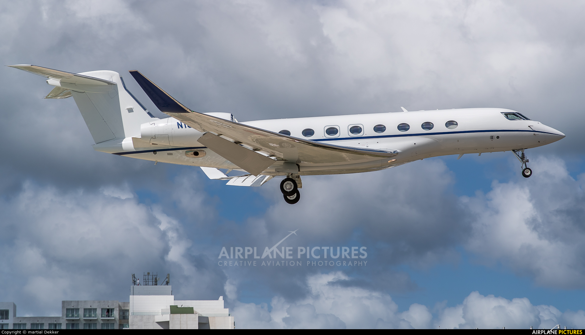 Private N103WG aircraft at Sint Maarten - Princess Juliana Intl
