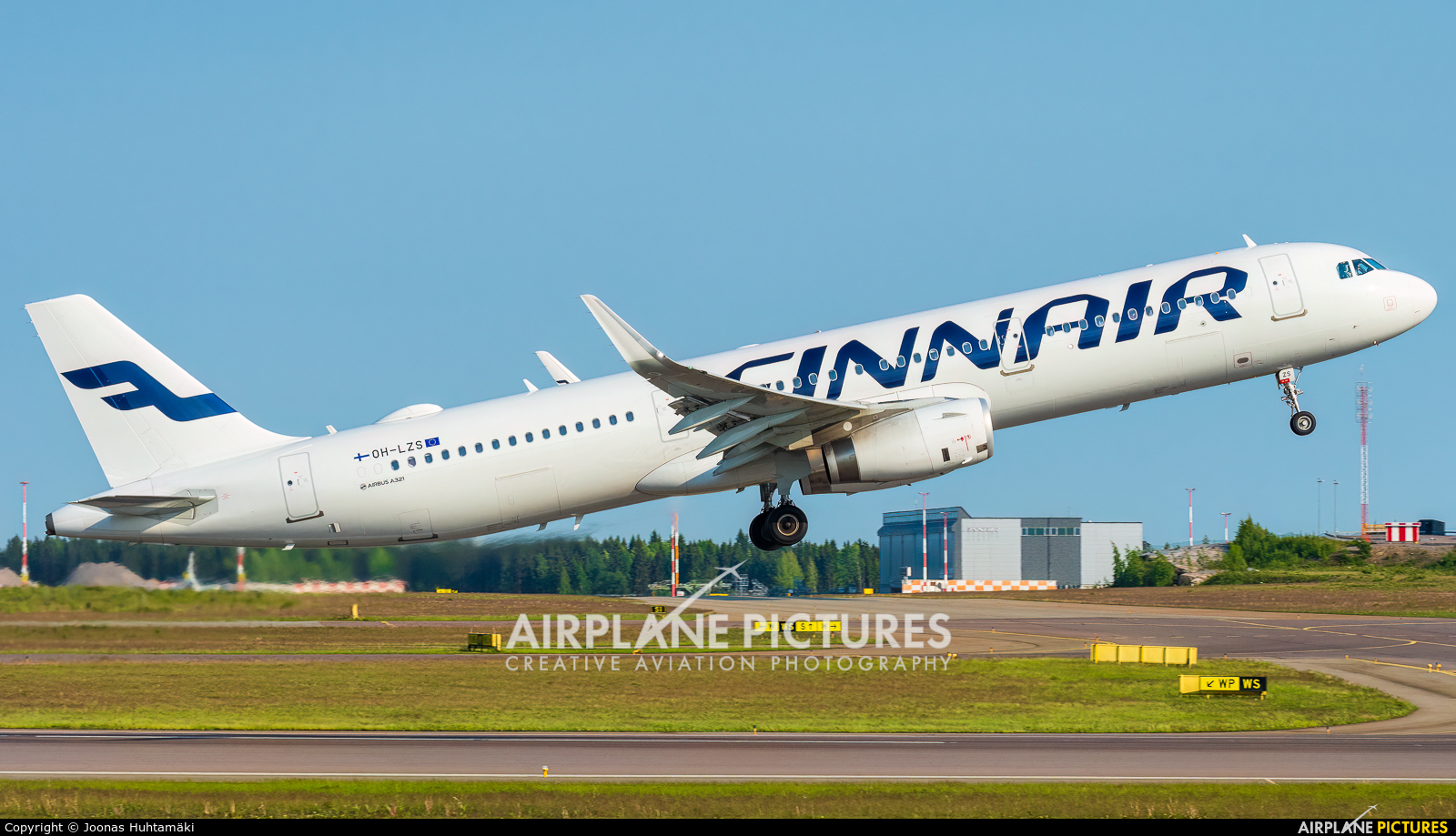 Finnair OH-LZS aircraft at Helsinki - Vantaa