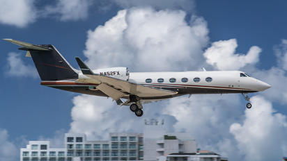 N452FX - FlexJet Gulfstream Aerospace G-IV,  G-IV-SP, G-IV-X, G300, G350, G400, G450