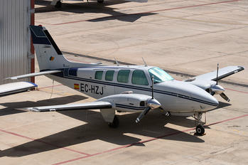EC-HZJ - Private Beechcraft 58 Baron