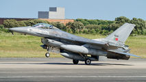 15114 - Portugal - Air Force General Dynamics F-16A Fighting Falcon aircraft