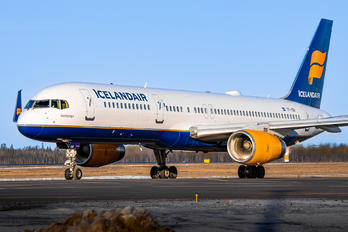 TF-ISR - Icelandair Boeing 757-200WL