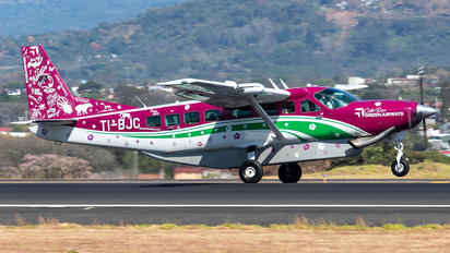 TI-BJC - Costa Rica Green Air Cessna 208B Grand Caravan