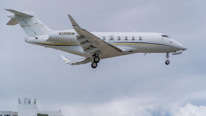N350KM - Private Bombardier BD-100 Challenger 350 series