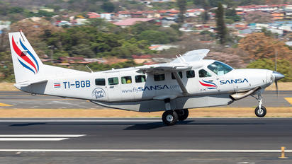 TI-BGB - Sansa Airlines Cessna 208 Caravan