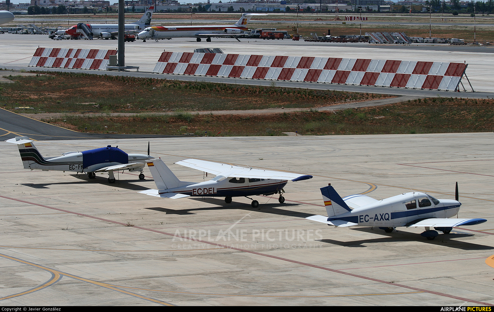 Private EC-AXQ aircraft at Valencia