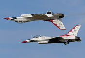 92-3908 - USA - Air Force : Thunderbirds General Dynamics F-16C Fighting Falcon aircraft