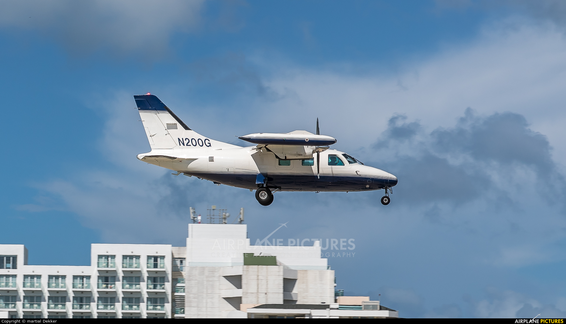 Private N200G aircraft at Sint Maarten - Princess Juliana Intl