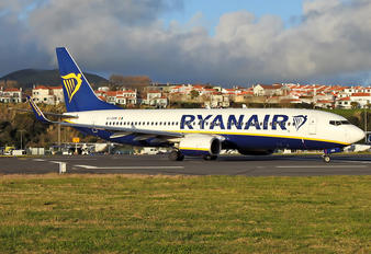 EI-GXM - Ryanair Boeing 737-8AS