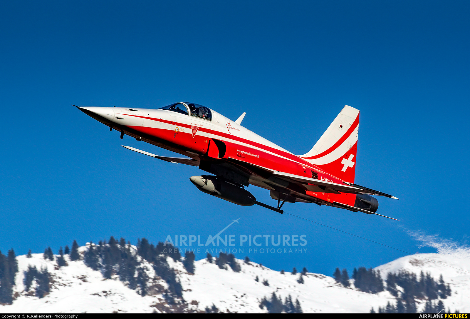 Switzerland - Air Force: Patrouille Suisse J-3082 aircraft at Meiringen