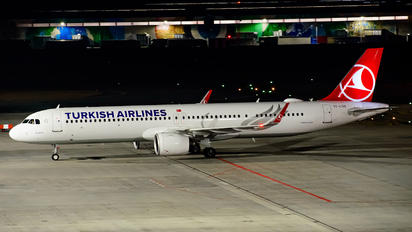 TC-LSO - Turkish Airlines Airbus A321 NEO