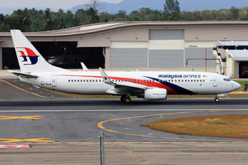 9M-MXW - Malaysia Airlines Boeing 737-800