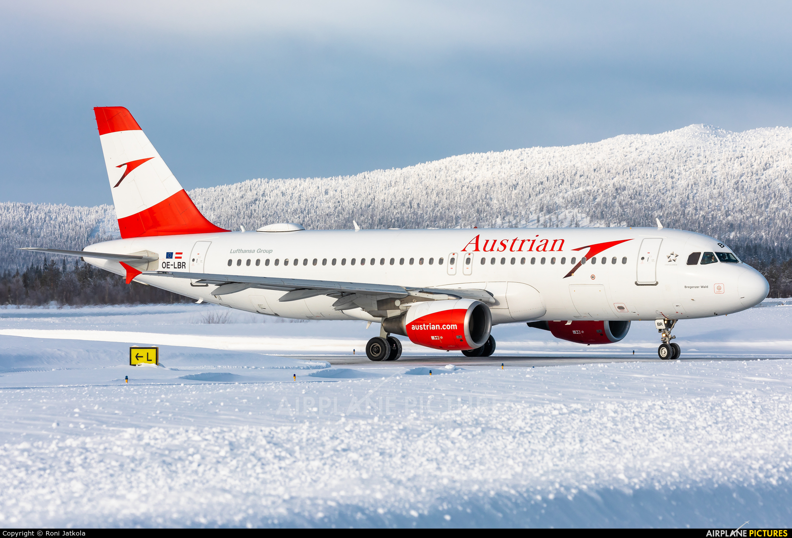 Austrian Airlines/Arrows/Tyrolean OE-LBR aircraft at Kittilä