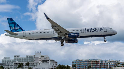 N961JT - JetBlue Airways Airbus A321
