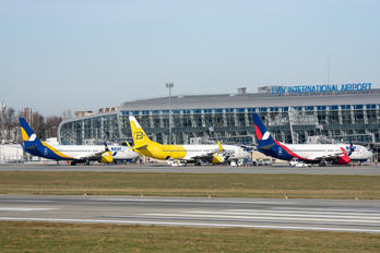 UKLL - - Airport Overview - Airport Overview - Terminal Building