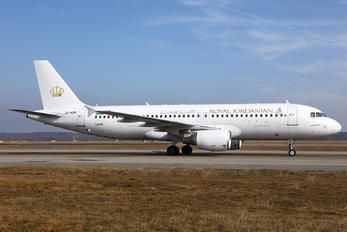 JY-AZB - Royal Jordanian Airbus A320