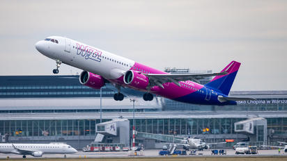 HA-LZG - Wizz Air Airbus A321 NEO