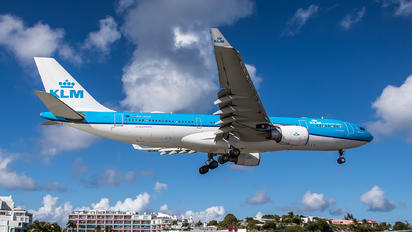 PH-AOA - KLM Airbus A330-200