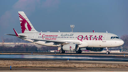 A7-AHU - Qatar Airways Airbus A320