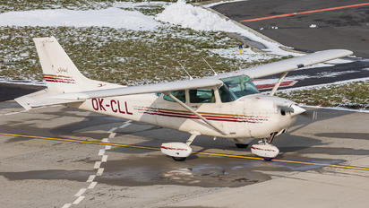OK-CLL - Private Cessna 172 Skyhawk (all models except RG)