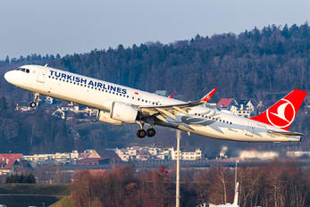 TC-LTL - Turkish Airlines Airbus A321-271NX