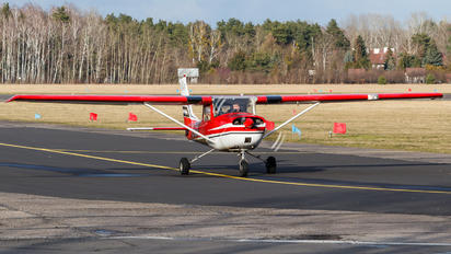 D-ECNI - Eva Air Cessna 150
