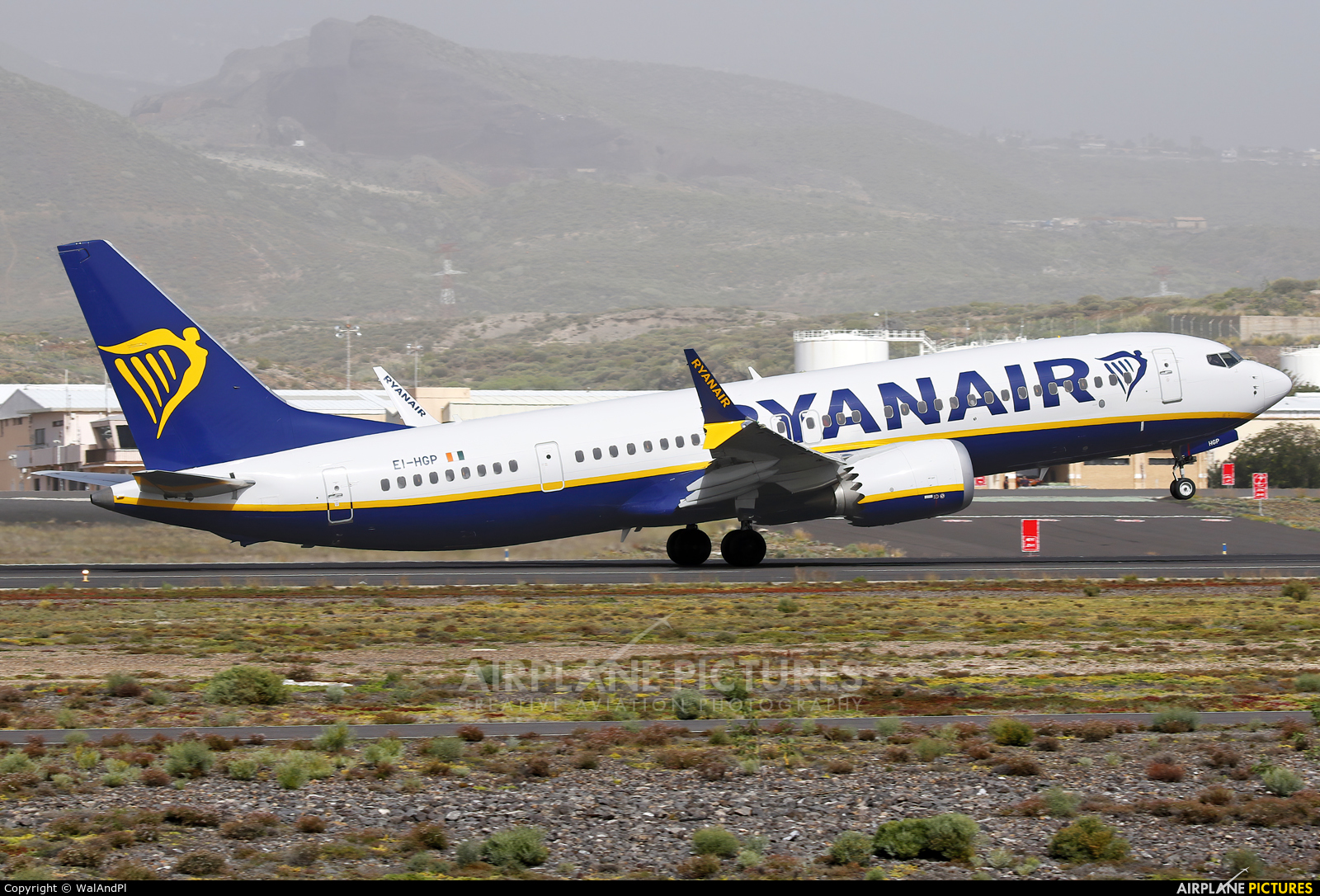 Ryanair EI-HGP aircraft at Tenerife Sur - Reina Sofia