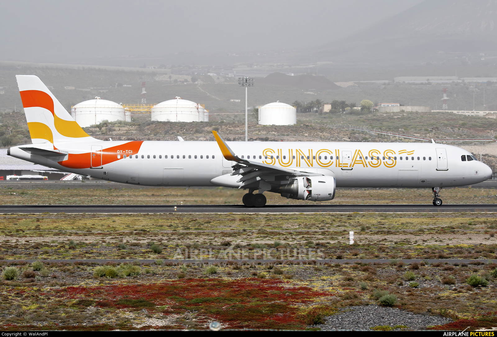Sunclass Airlines OY-TCI aircraft at Tenerife Sur - Reina Sofia