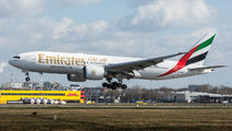 Emirates Airlines A6-EWA image