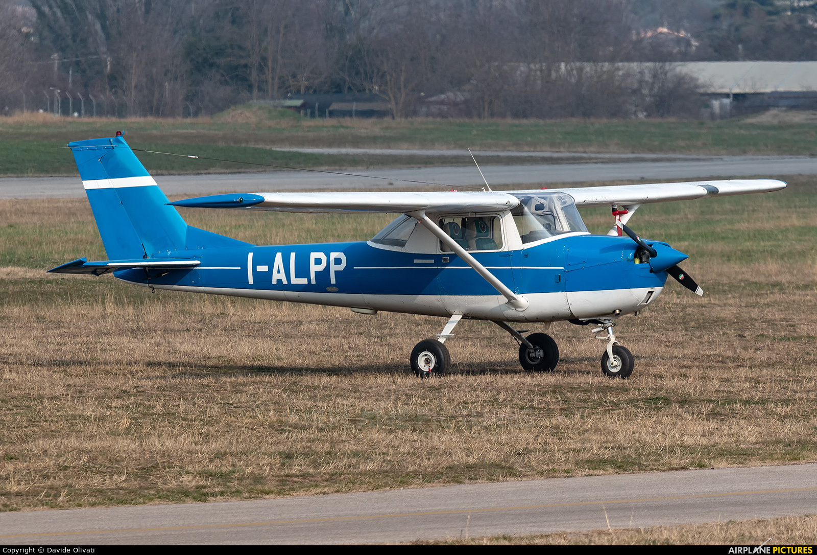 Private I-ALPP aircraft at Verona - Boscomantico