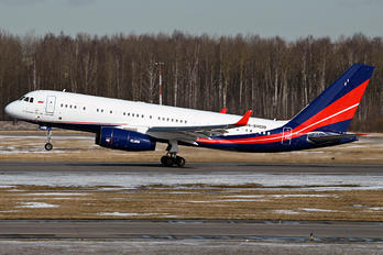 RA-64039 - Rosoboronexport Tupolev Tu-204