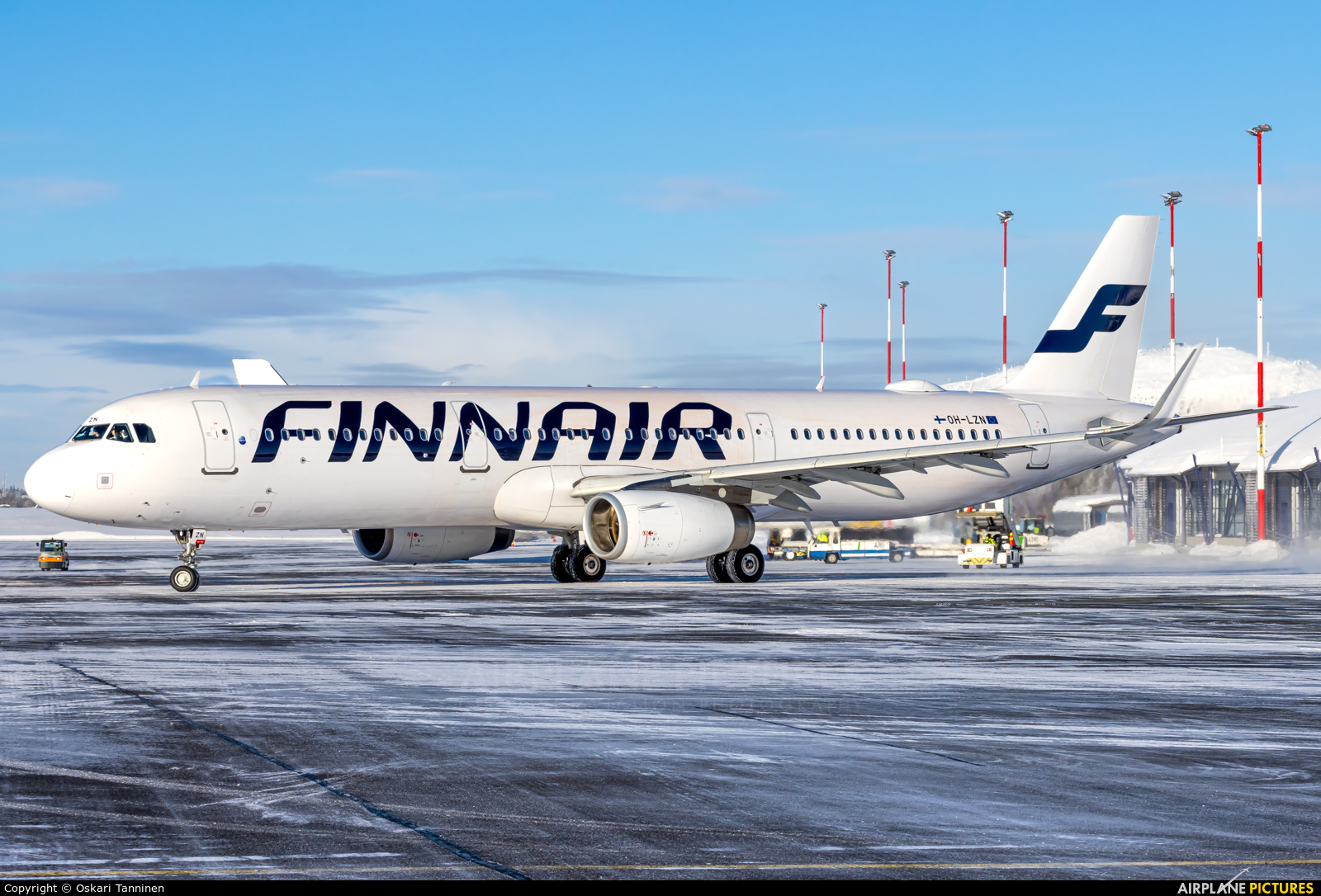 Finnair OH-LZN aircraft at Kittilä
