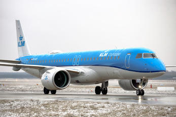 PH-NXO - KLM Cityhopper Embraer ERJ-195-E2