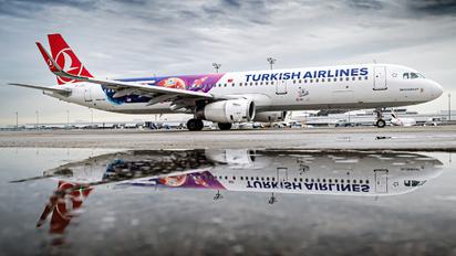 TC-JTR - Turkish Airlines Airbus A321