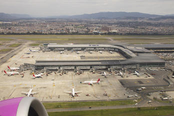 SKBO - - Airport Overview - Airport Overview - Terminal Building