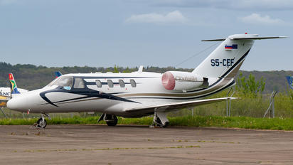 S5-CEF - Private Cessna 525 CitationJet