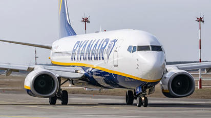 EI-ENX - Ryanair Boeing 737-800
