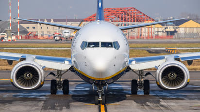 EI-FOB - Ryanair Boeing 737-8AS