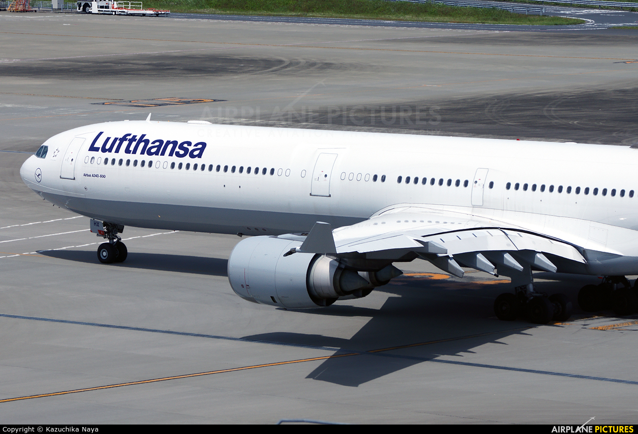 Lufthansa D-AIHX aircraft at Tokyo - Haneda Intl