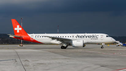 HB-AZH - Helvetic Airways Embraer ERJ-190-E2