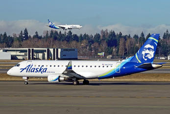 N624QX - Alaska Airlines - Skywest Embraer ERJ-175 (170-200)